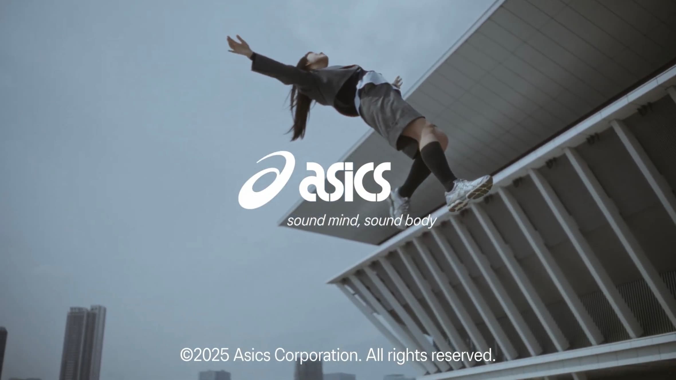 ASICS GEL-CUMULUS WebCM「sound mind,sound body」篇